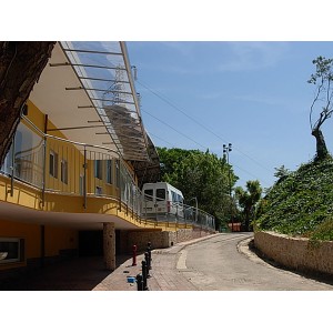 Ringhiera e pensilina in acciaio inox